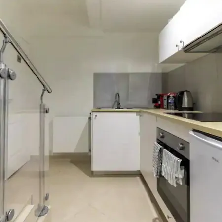Apartment Magnifique Avec Sauna Et Jacuzzi *